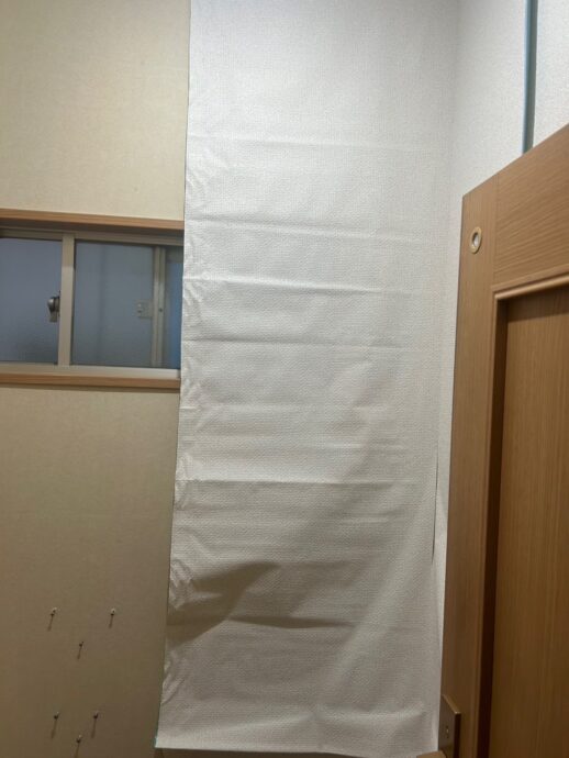 クロス貼り替え工事