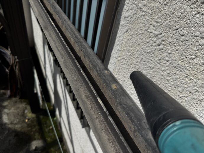 波板ポリカ貼り替え工事の画像