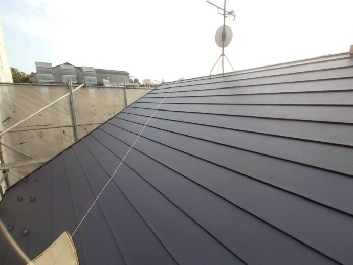 屋根カバー工事の画像