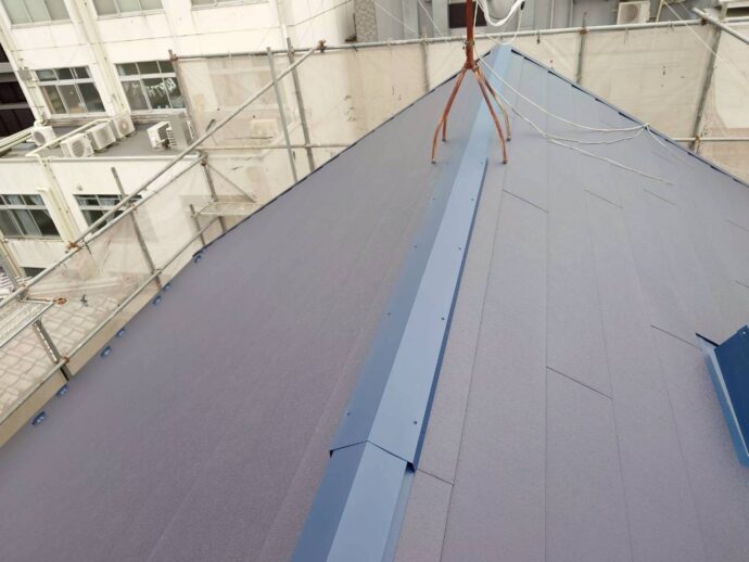 屋根カバー工事の画像