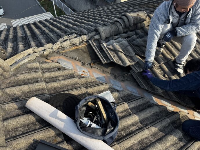 雨漏り修理に画像