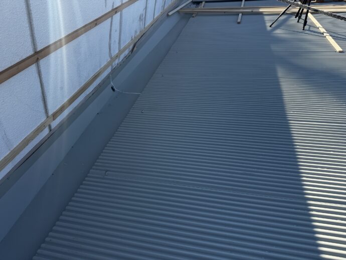 屋根カバー工事の画像