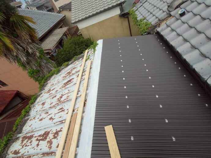 波板カバー工事の画像