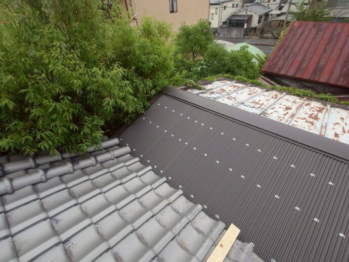 波板カバー工事の画像
